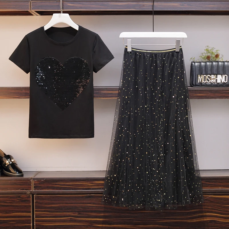 

Plus Size 2 Piece Set Women Beading Sequins T Shirts + Skirt Famale Two Piece Sets Short Sleeve O-Neck Black White Suit Clothes