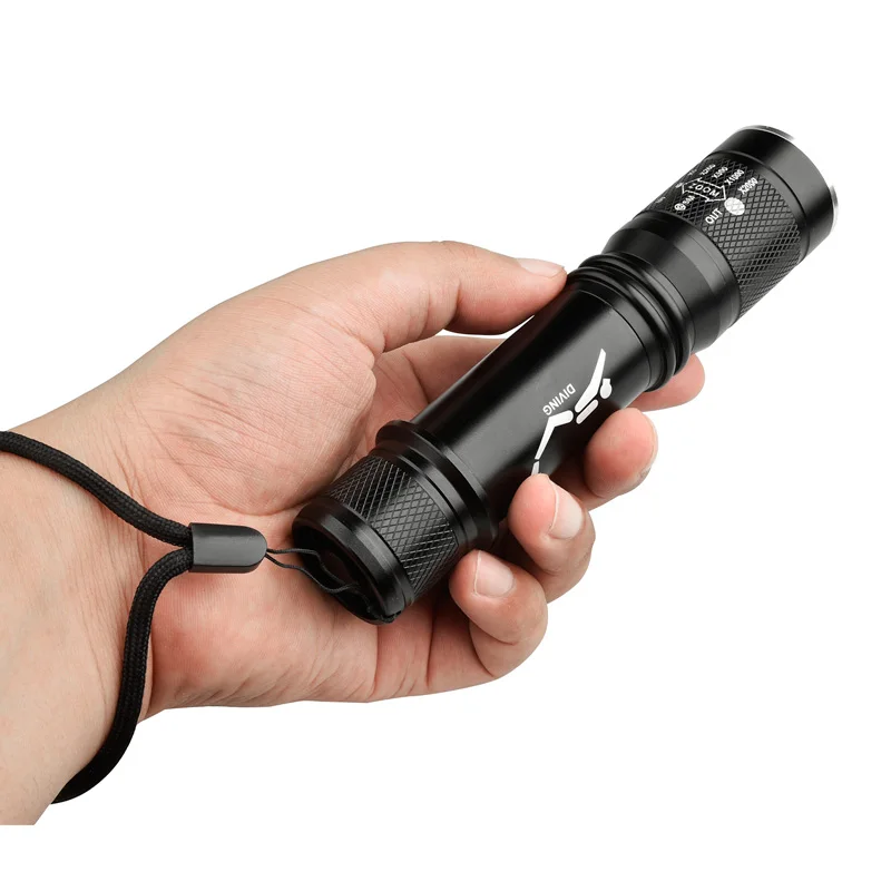 Only Flashlight ZOOM 5000 люмен 10 Вт XML-T6 светодиодный Дайвинг вспышка светильник светодиодный фонарь для дайвинга фонарь Водонепроницаемый 100 м Diver Flash светильник лампа использования 18650 - Emitting Color: Only Flashlight