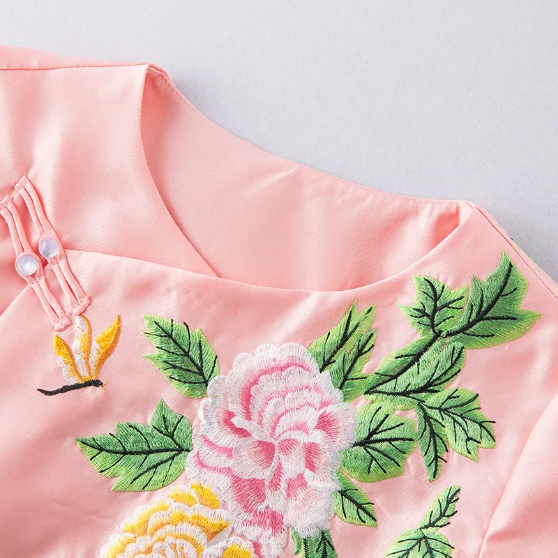 2018 Весна Новый стиль древней китайской ветер тяжелая работа вышивает три