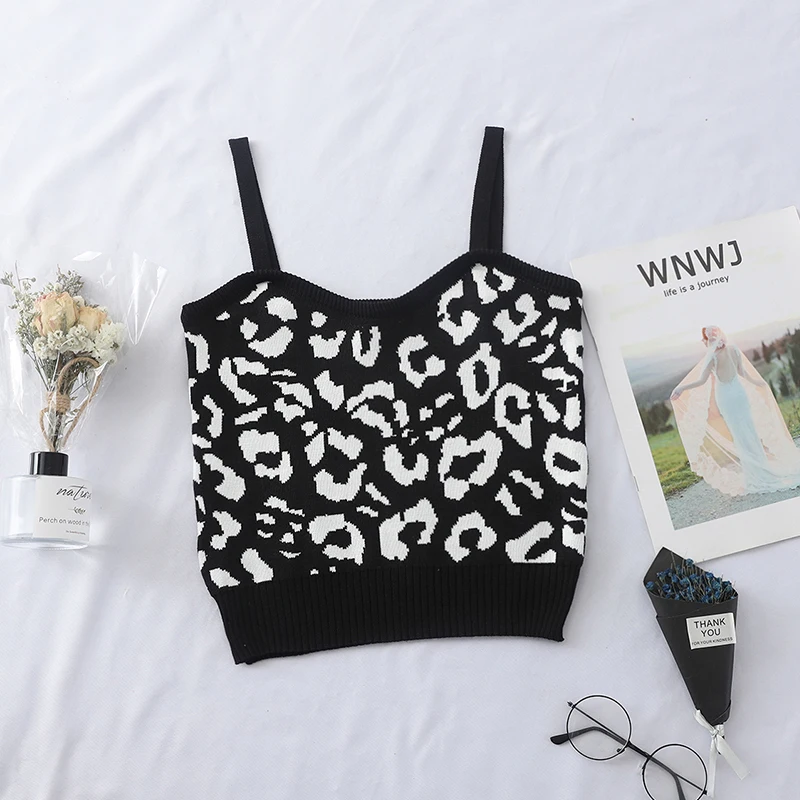 Кроп-топ женский леопардовый трикотажный без рукавов | Женская одежда