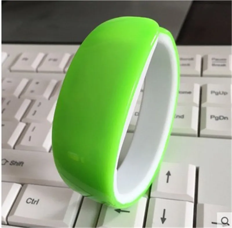 2018 новые модные цифровые часы с сенсорным экраном и светодиодным браслетом для