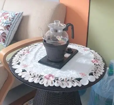 White and pink Роскошная белая кружевная атласная Скатерть с вышивкой, скатерть для столовой, кухни, чайного и кофейного столика, скатерть, рождественские, вечерние, свадебные украшения - Цвет: White and pink