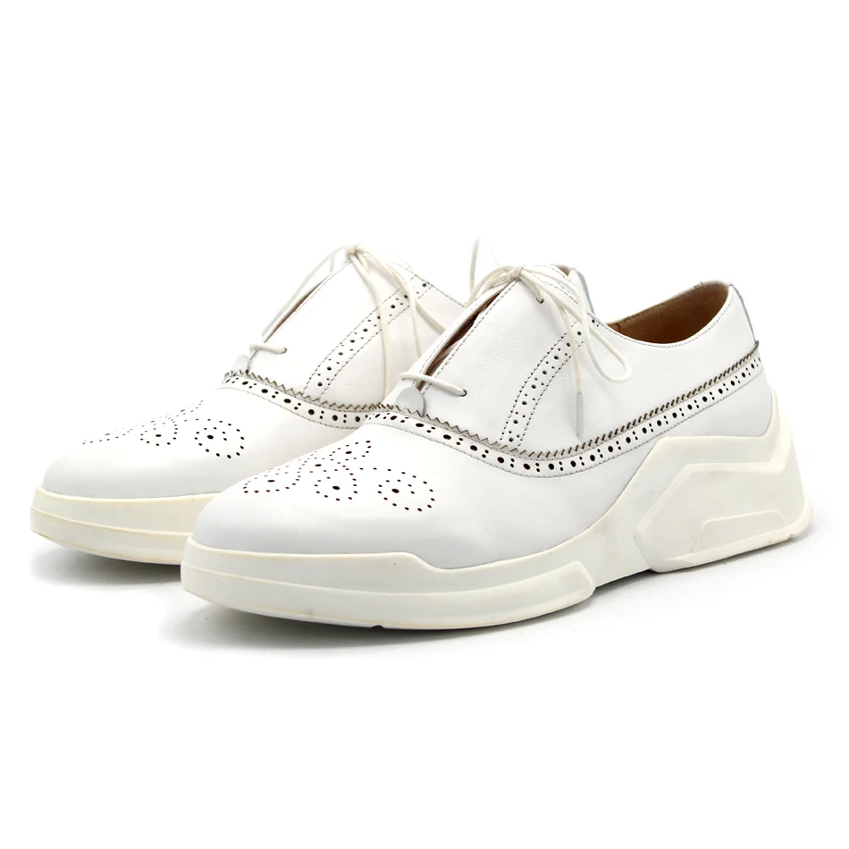 2017 г. Белые/черные резные геометрические оксфорды из натуральной кожи на толстой