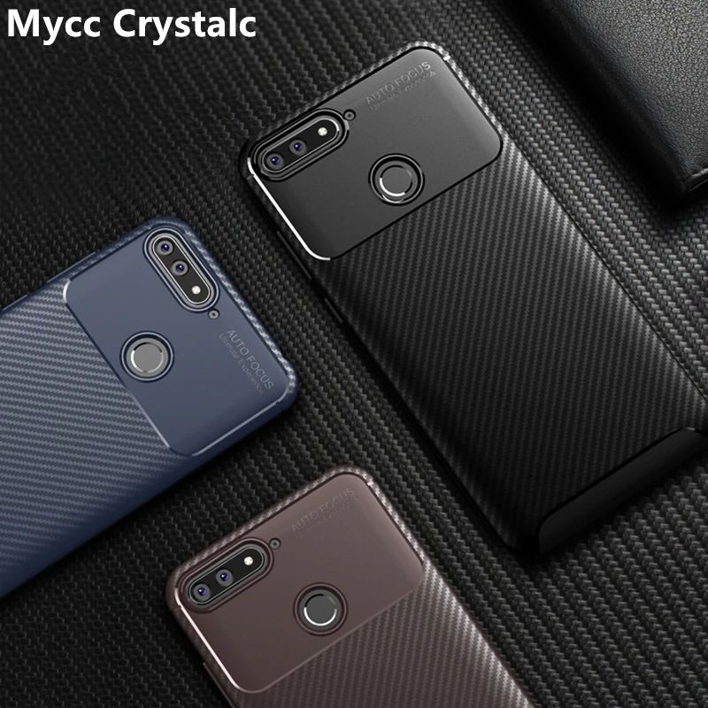 Чехол из углеродного волокна для Huawei Honor 7C Русская версия прочный бронированный