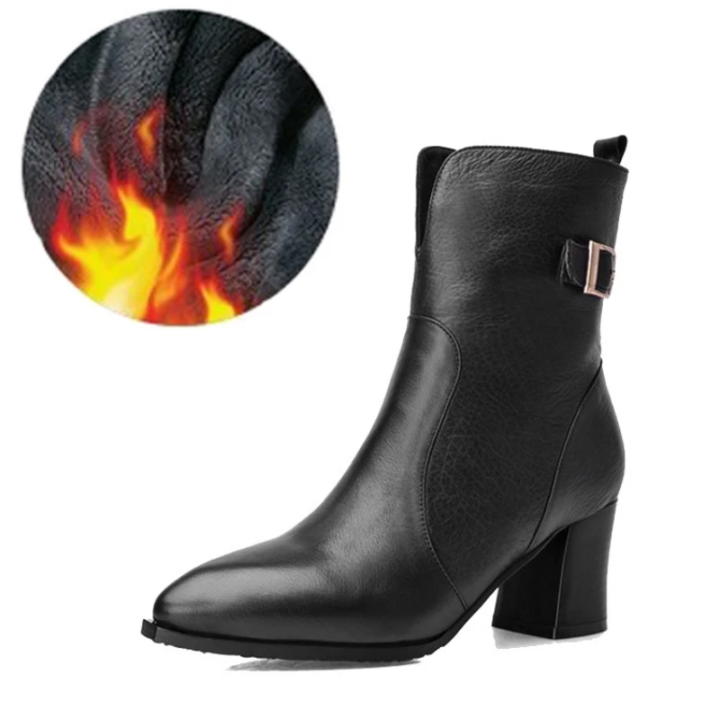 black fur lining Зимние женские ботинки с пряжкой; ботинки из натуральной кожи с острым носком на высоком каблуке; женская теплая обувь на молнии; Женские рабочие ботинки - Цвет: black fur lining