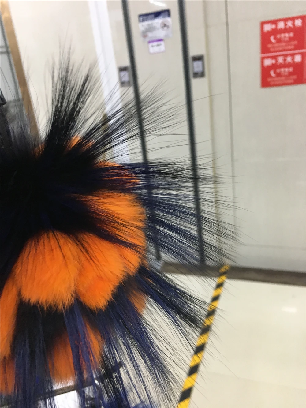 real fur Ananas Keychain Pineapple Strawberry Fruit Fox Fur Pom Poms Women Bag Monster Bag Charm Bugs Pompom Keychain rex rabbit