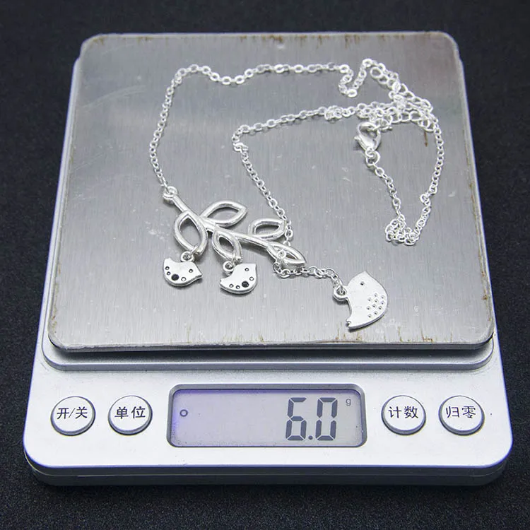 Изысканные Большой простой Европа и Америка Для женщин Цепочки И Ожерелья Дерево