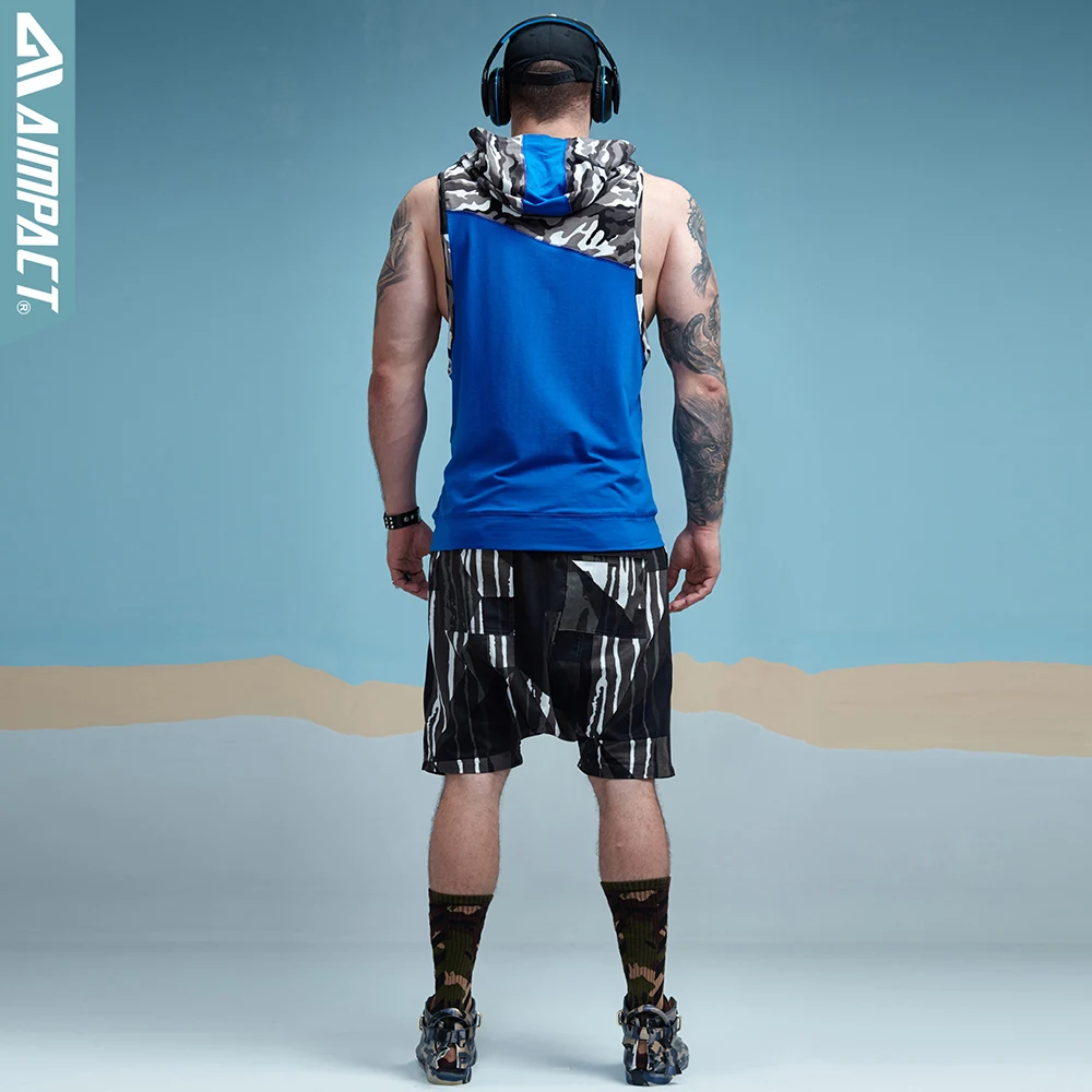 Aimpact Для мужчин камуфляж Лоскутная майка без рукавов с капюшоном Crossfit