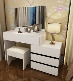

Contracted white paint. Dresser..