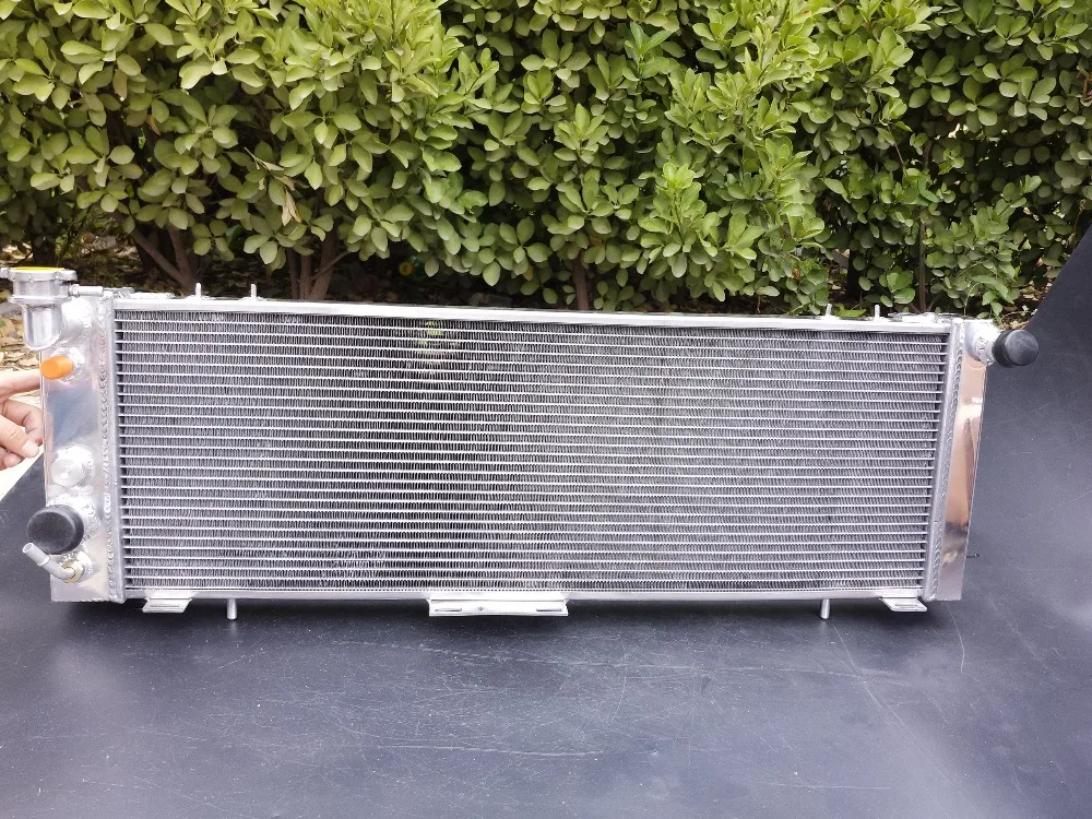 Новый трехжильный радиатор из алюминиевого сплава для Jeep Cherokee XJ / Wagoneer Truck 92 93 94 95 96