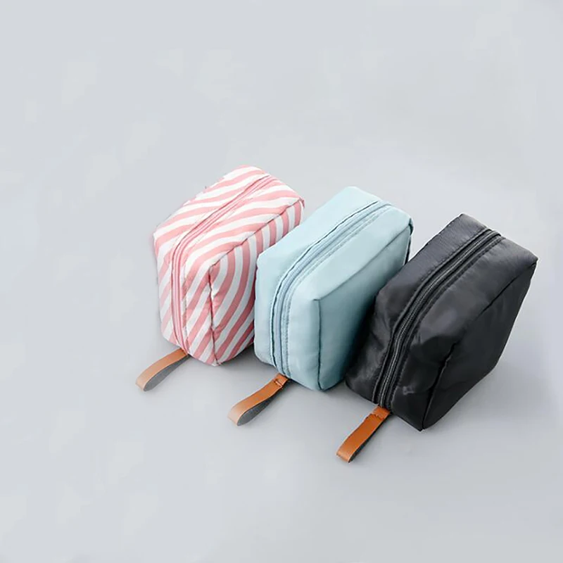 Женская косметичка мини Фламинго квадратная дорожная портативная маленькая