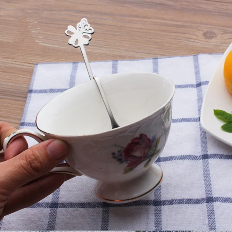 

300pcs/lot Stainless Steel Suspensible heart shape Spoons Seasoning Ladle Scoop Twisting Hanging Cup Coffee Dessert Teaspoon