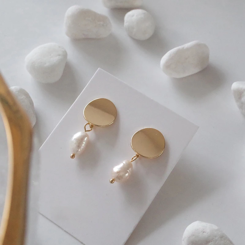 GHIDBK Gold Color Freshwater Pearls Dangle Earrings for Women Minimalist Metal Coin Disc Simple Statement 2018 | Украшения и