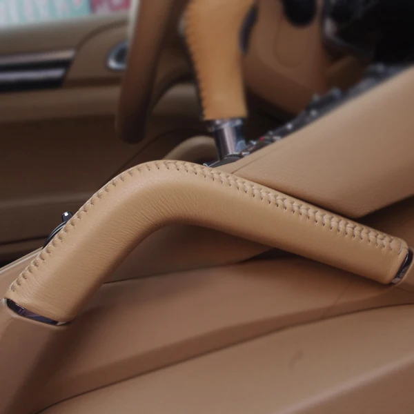 Для Porsche Cayenne 2011-2013 1 шт коровья кожа внутренняя дверная ручка/Центральная консоль подлокотник ручка Накладка - Название цвета: Beige Armrest Handle
