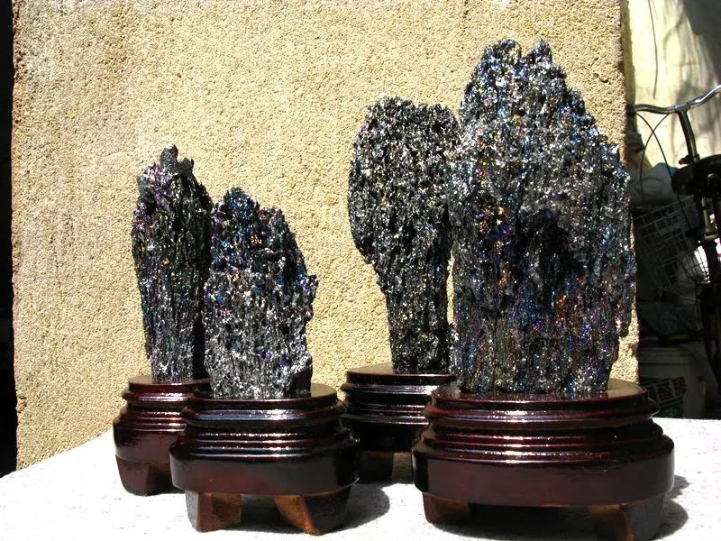 4 Stunning Rough Rainbow Carborundum Silicon Carbide Mineral Specimen +stand | Pins &amp Badges