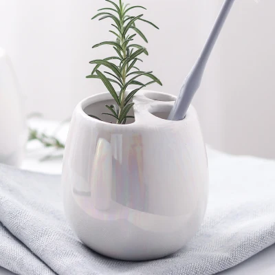 Toothbrush holder Перламутровая глазурь креативный керамический распылитель чашка для полоскания рта набор для чистки чашек бутылка для воды чашка для влюбленных подарок туалетные принадлежности - Цвет: Toothbrush holder