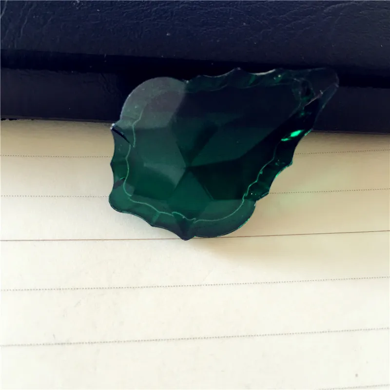 

Big Quantity 200pcs 38mm Crystal Maple Leaf Zircon Green Lamp Chandelier Parts Suncatcher Prism Diy Making Kids Room Gifts