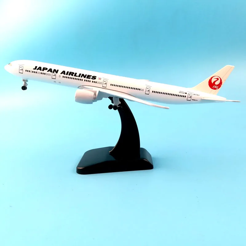 Модель самолета BOEING 777 JAPAN AIRWAYS модель из металлического сплава Игрушечная
