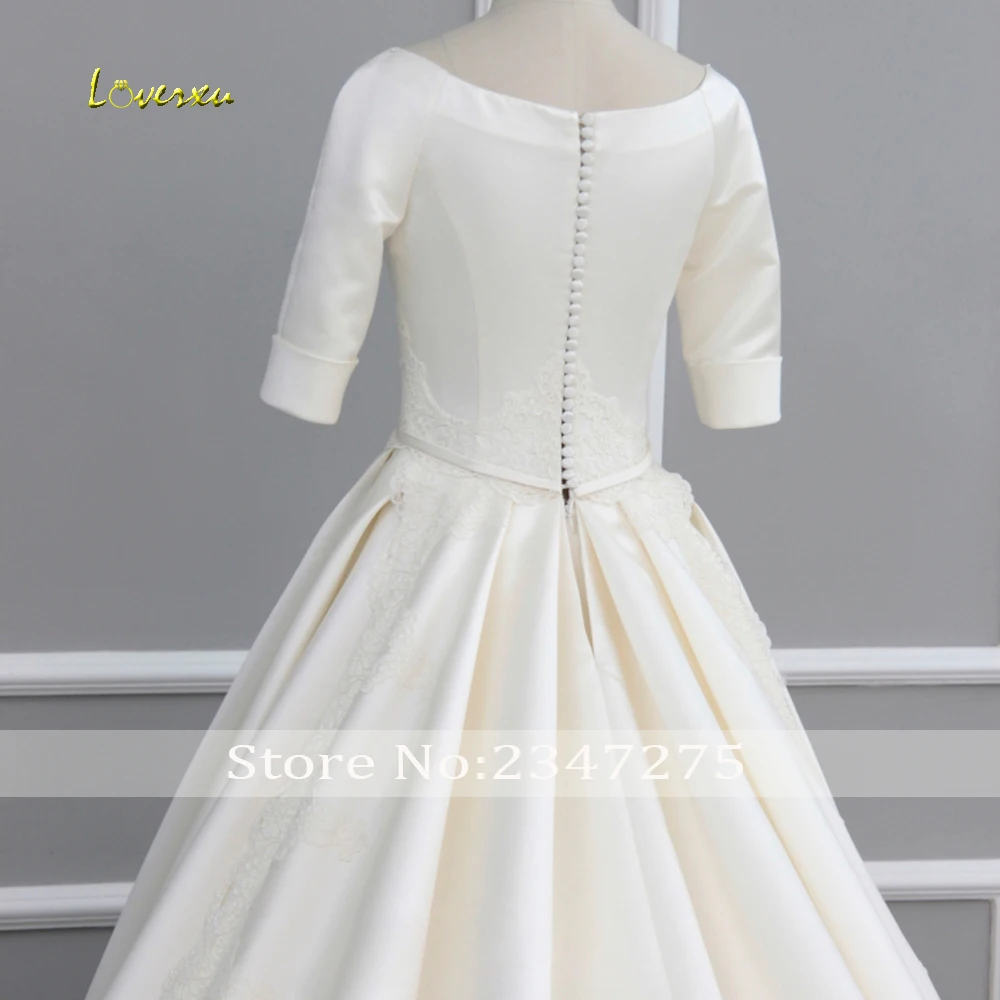 

Loverxu Robe De Mariee Simple Half Sleeve A Line Wedding Dresses 2019 Scalloped Applique Detachable Train Bridal Gown Plus Size