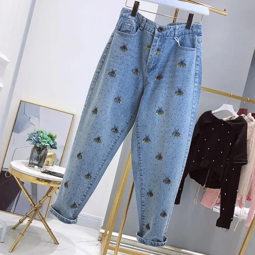 2019 Весенние новые модные женские джинсы с вышивкой пчелы и бриллиантами