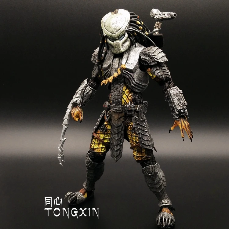 Фигурка NECA AVP пришельцев по сравнению с хищными сериями молодая кровь/старый