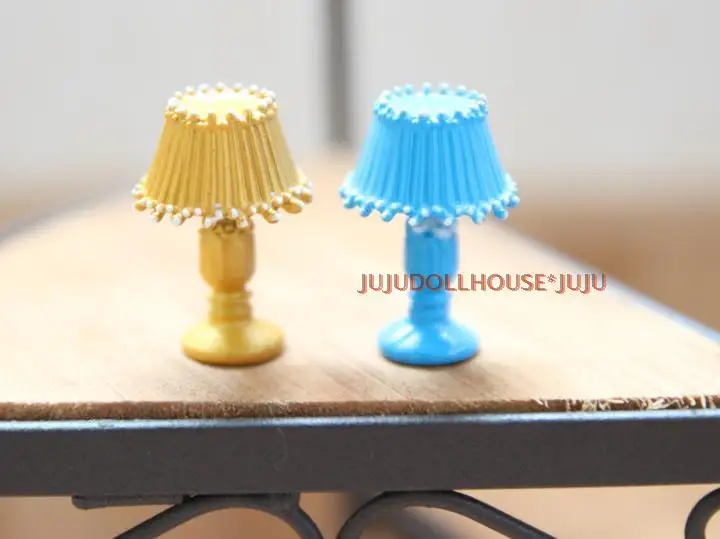 Мини кукольный домик Siwan мини-сцена с цветной лампой модель 2 варианта цвета |