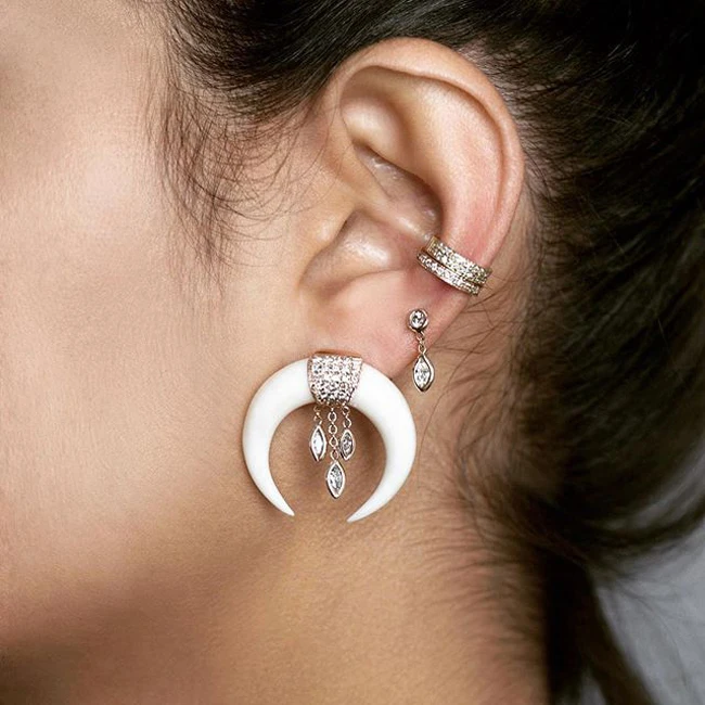 Женские серьги-капельки из розового золота и серебра с эмалью фианитами |