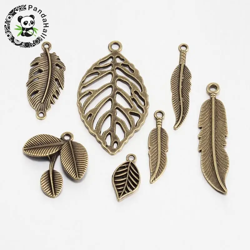 

Mixed Style Tibetan Style Alloy Leaf Pendants, Antique Bronze, 19~47x10~26x2~4mm, Hole: 2~4mm, about 50pcs/100g