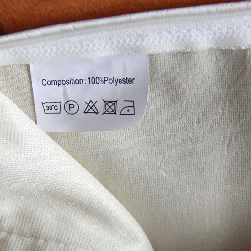 Бархатная наволочка в европейском стиле с портретным изображением дешевая