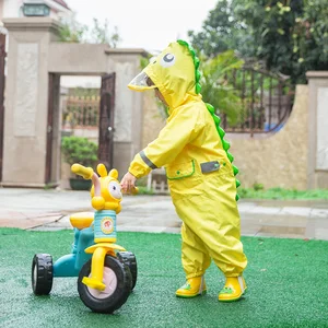 Детский Модный водонепроницаемый комбинезон От 2 до 4 лет, дождевик с капюшоном, мультяшный динозавр, детское цельное дождевое пальто, дождевик для маленьких прогулок