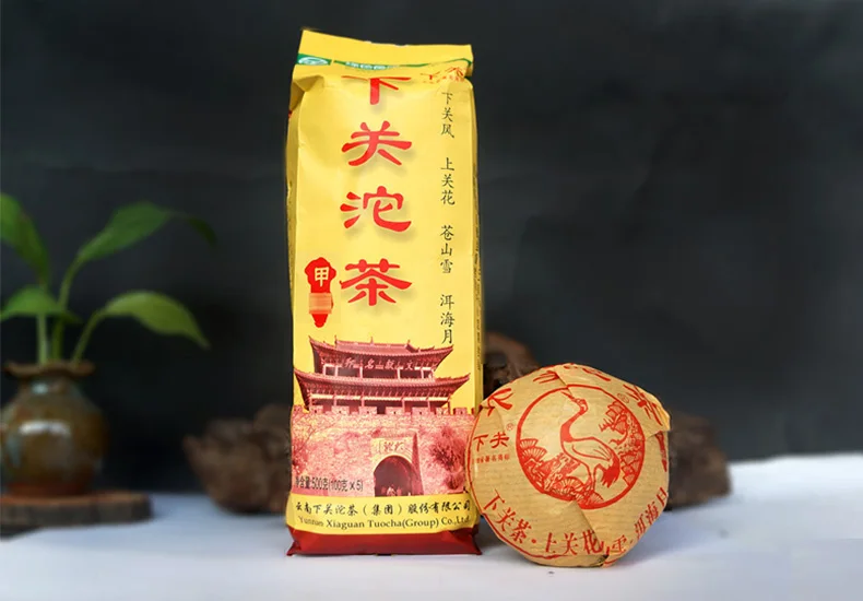 2013 чай Xia Guan Raw Pu-erh Юньнань туоча в возрасте Shen Pu-erh 100 г