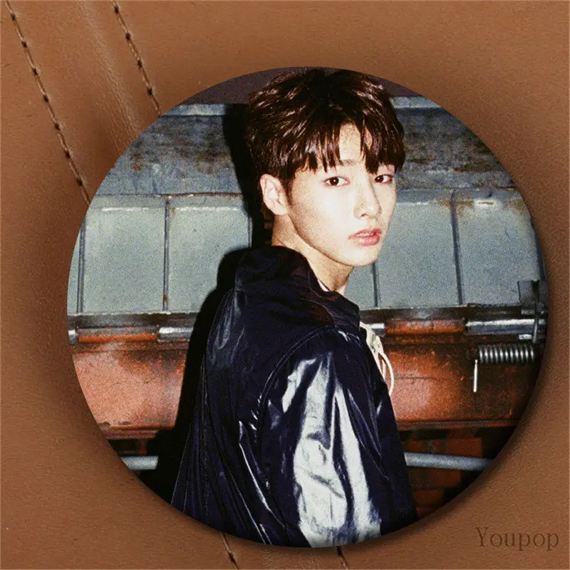 XZ1605 Youpop KPOP бродячий детский 2-й Мини альбом I am Who StrayKids Bang Chan I.N WOOJIN значок с фото булавки броши для одежды шляпа рюкзак - Окраска металла: XZ1605