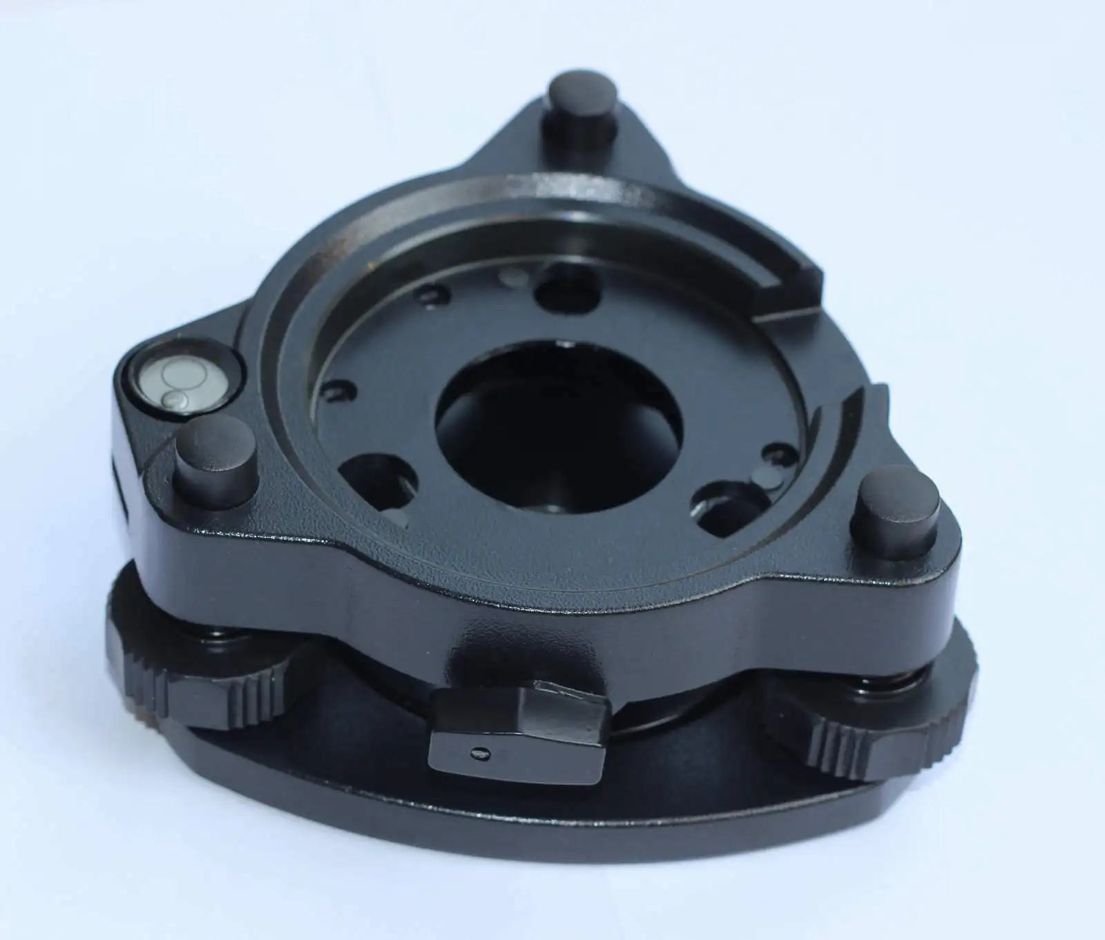 

NEW THREE-JAW BLACK TRIBRACH WITHOUT OPTICAL PLUMMET Fits Leica TOTAL STATION