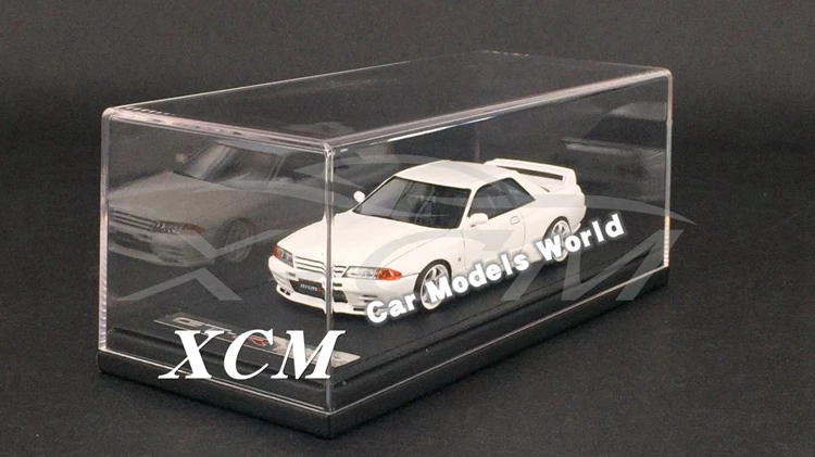Полимерная модель автомобиля для IG-Model Nismo R32 GT-R S-tune 1:43(белый)+ маленький подарок