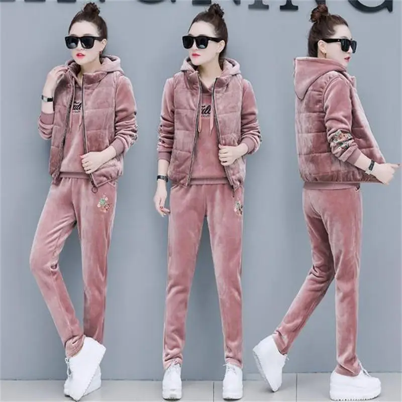Gold velvet sweater suit female winter plus thickening new fashion casual jacket vest three-piece A |
