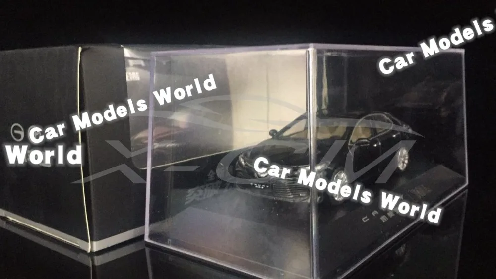 Литая модель автомобиля для всех новых Camry 2018 1:43 (черный) + маленький подарок!| |