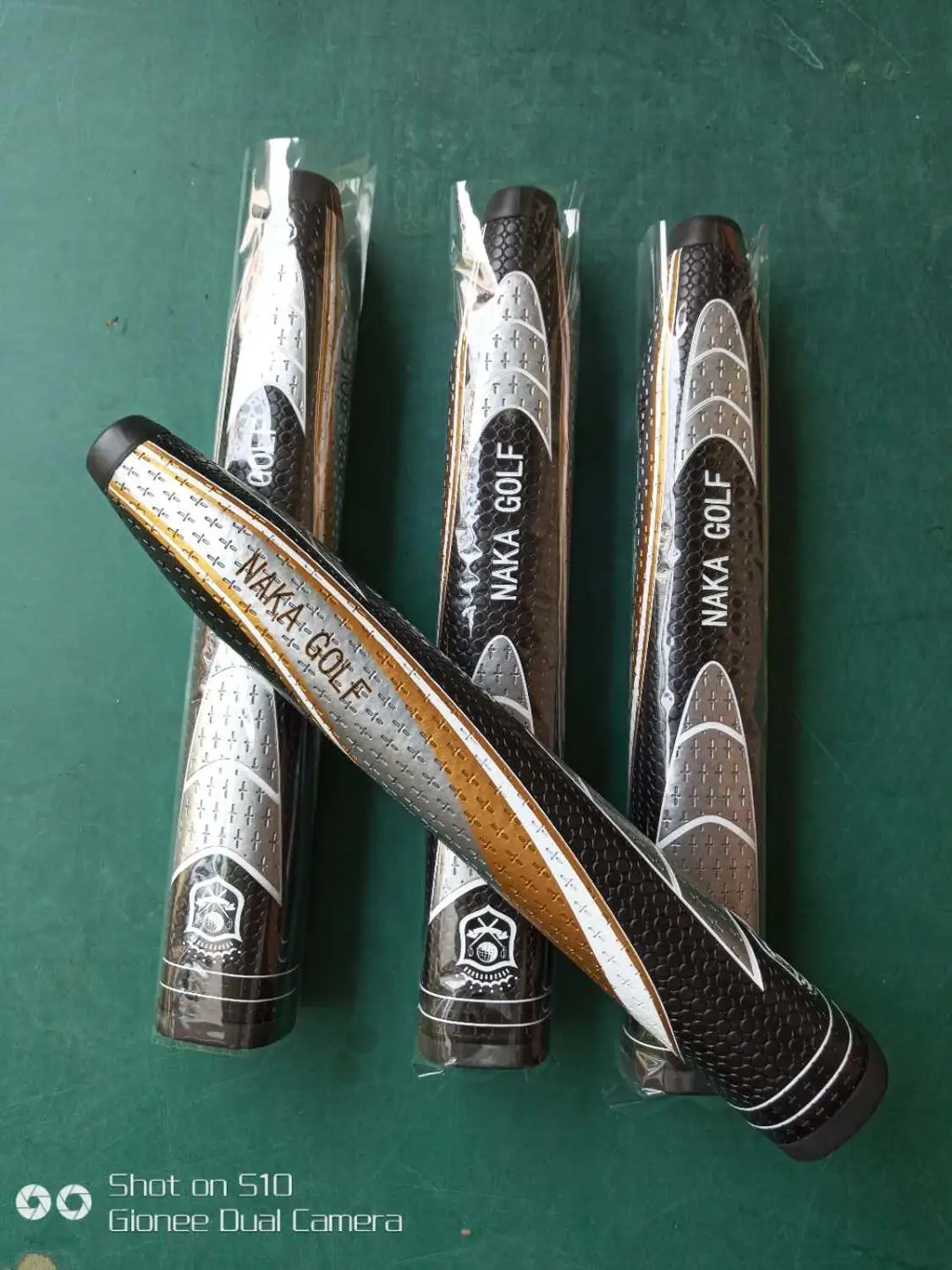 Black silver Новинка, карандаш NAKA, тонкий, 5,0, клюшки для гольфа, черный и синий цвет, качественные, липкие, из искусственной кожи, клюшки для гольфа - Цвет: Black silver