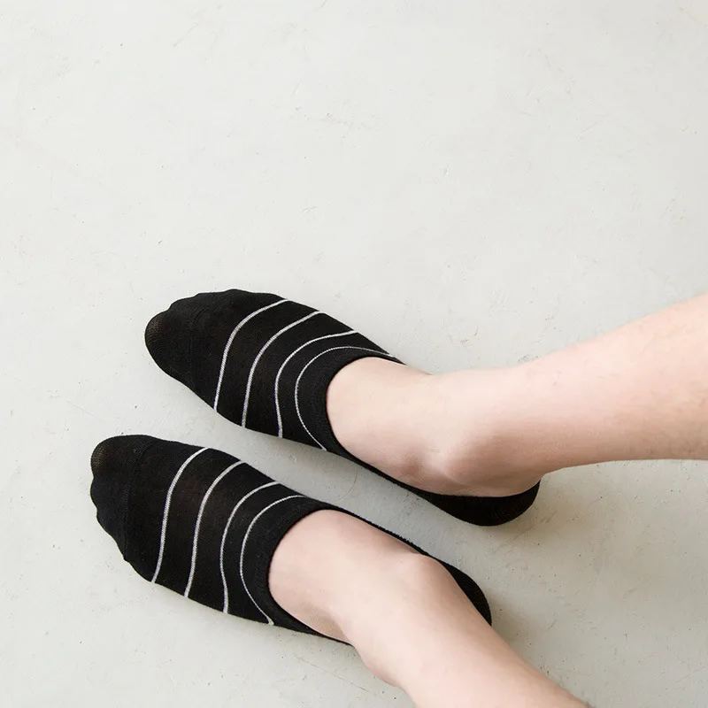 2017 черные белые полосатые хлопковые мужские носки смешное искусство невидимое