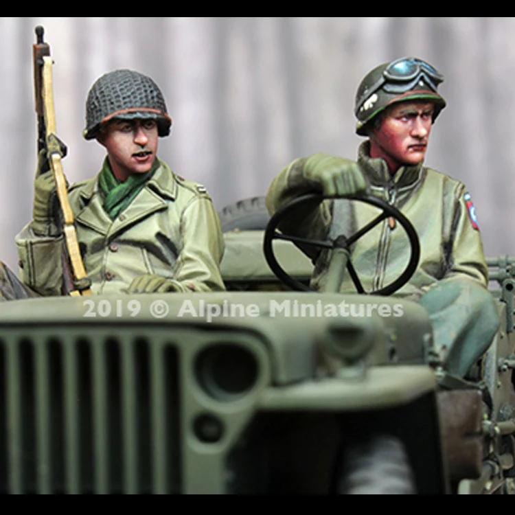 1/35 масштаб Неокрашенная полимерная фигурка США джип солдат 2 Коллекция фигурок |
