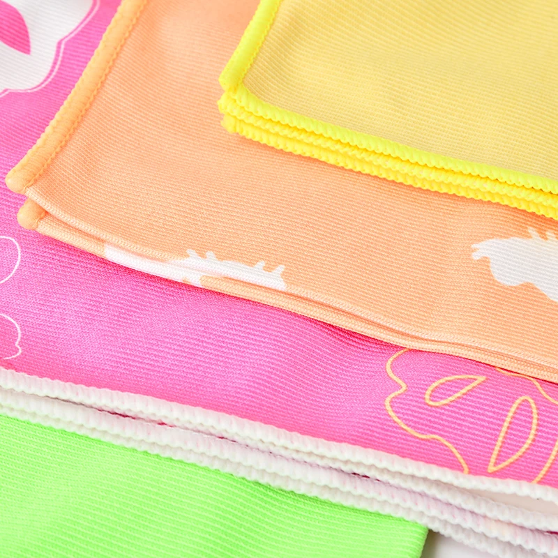 Салфетка для чистки из микрофибры стекло зеркало и хром специальный Очищающая