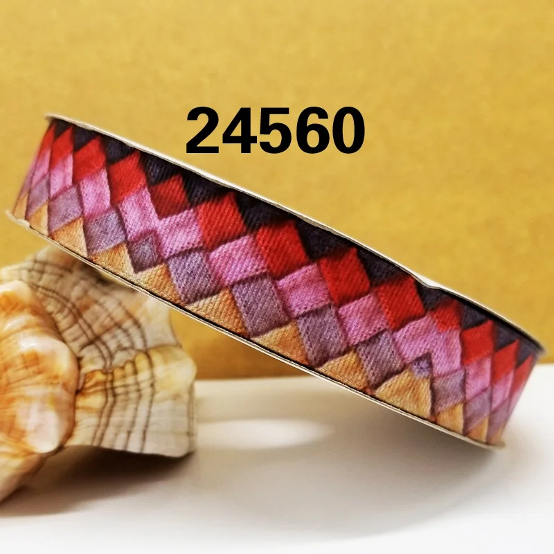 Бесплатная доставка 50 ярдов Llamas печатных grosgrain ленты 22766 | Дом и сад