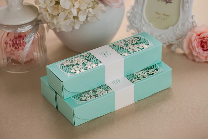50 шт. Tiffany Blue, Свиток, лазерная резка, упакованная коробка для свадебных приглашений с узлом-бабочкой, для печати, свадебные украшения, принадлежности