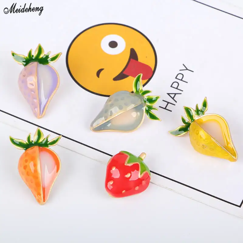 

Acrylic Fashion Korea Strawberry Beads For Jewelry Making DIY Material Through Hole Headdress Hair Kids Jewelry Fresh Beads