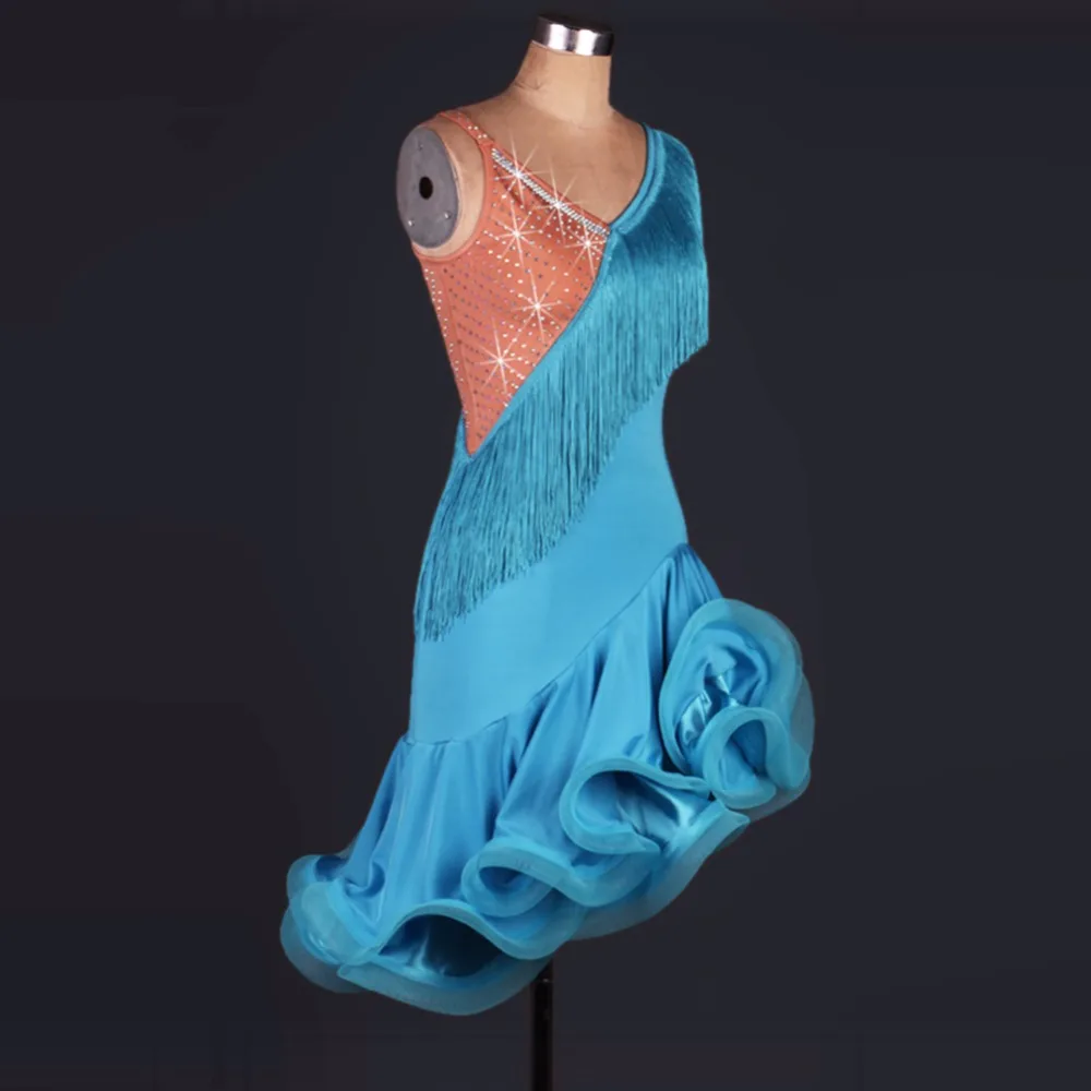 Женское платье для латиноамериканских танцев голубое или красное с кисточками