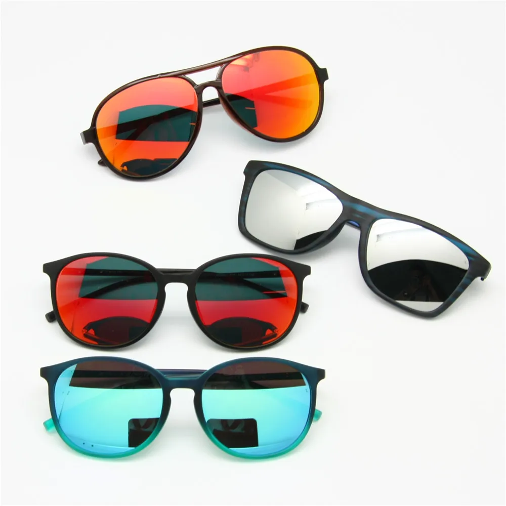 Пользовательские прочность близорукость Солнцезащитные очки для женщин