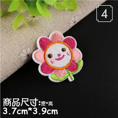 TYPE D 10PCS 10 шт./лот, недорогие маленькие нашивки в виде цветка, жука, звезды, радуги, железные нашивки для одежды, DIY, аксессуары для аппликации, милые тканевые наклейки - Цвет: TYPE D 10PCS