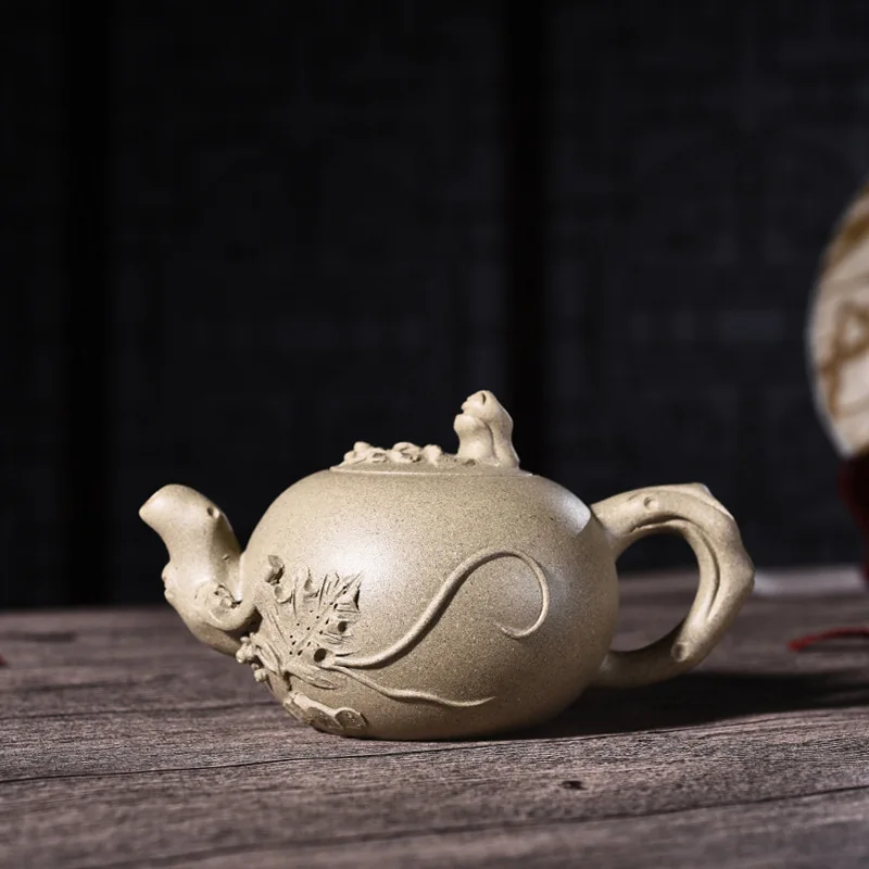 

Качество наших товаров; Обувь ручной работы; Необработанная руда срока его грязи винограда горшок чайный набор кунг-фу, а, гарантированное к...