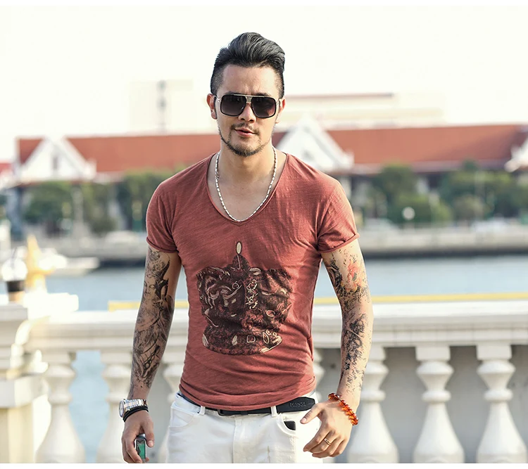 Мужская футболка с коротким рукавом и v образным вырезом Модная хлопковая - Фото №1