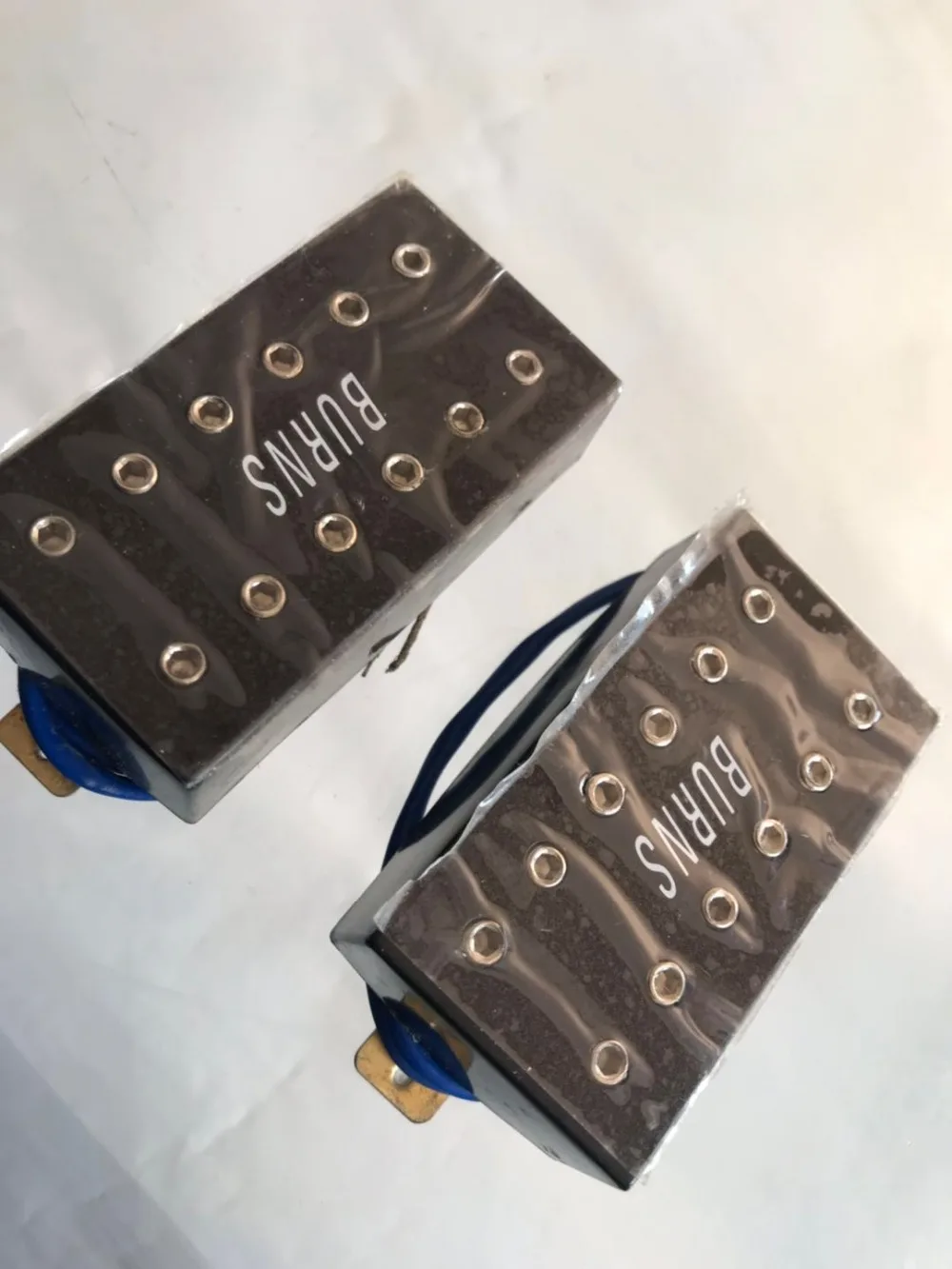 original Burns pickups humbucker HH for one set bridges and neck burns double coil in stock good price | Спорт и развлечения