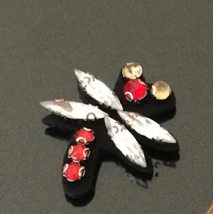 Стразы в виде пчелы стрекозы нашивки с блестками аппликация вышитый бисером